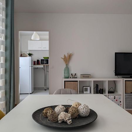 Appartement F3 Proche Disneyland Bussy-Saint-Georges Esterno foto