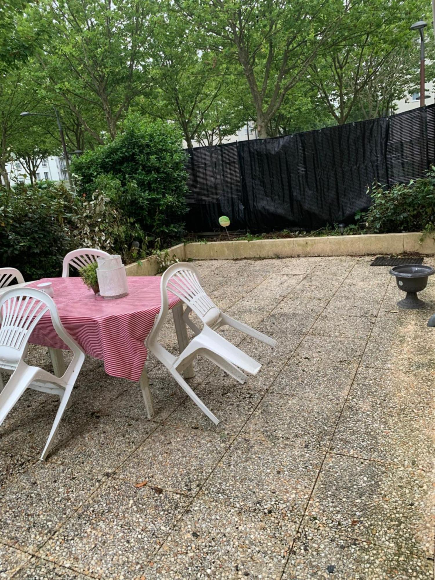 Appartement F3 Proche Disneyland Bussy-Saint-Georges Esterno foto